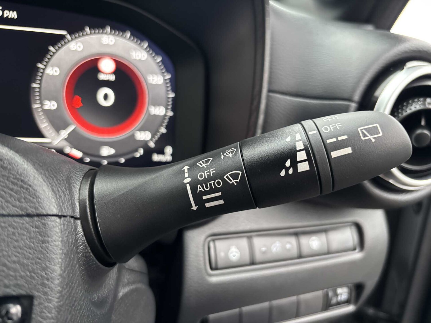 Used Nissan Juke 2025 for sale - 76763409: Photo 25