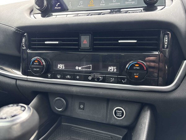 Used Nissan Qashqai 2021 for sale - 76177607: Photo 11