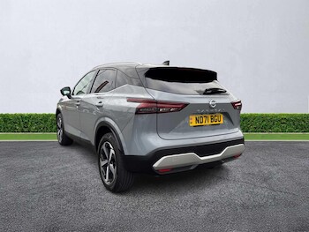 Used Nissan Qashqai 2021 for sale - 76177607: Photo 2