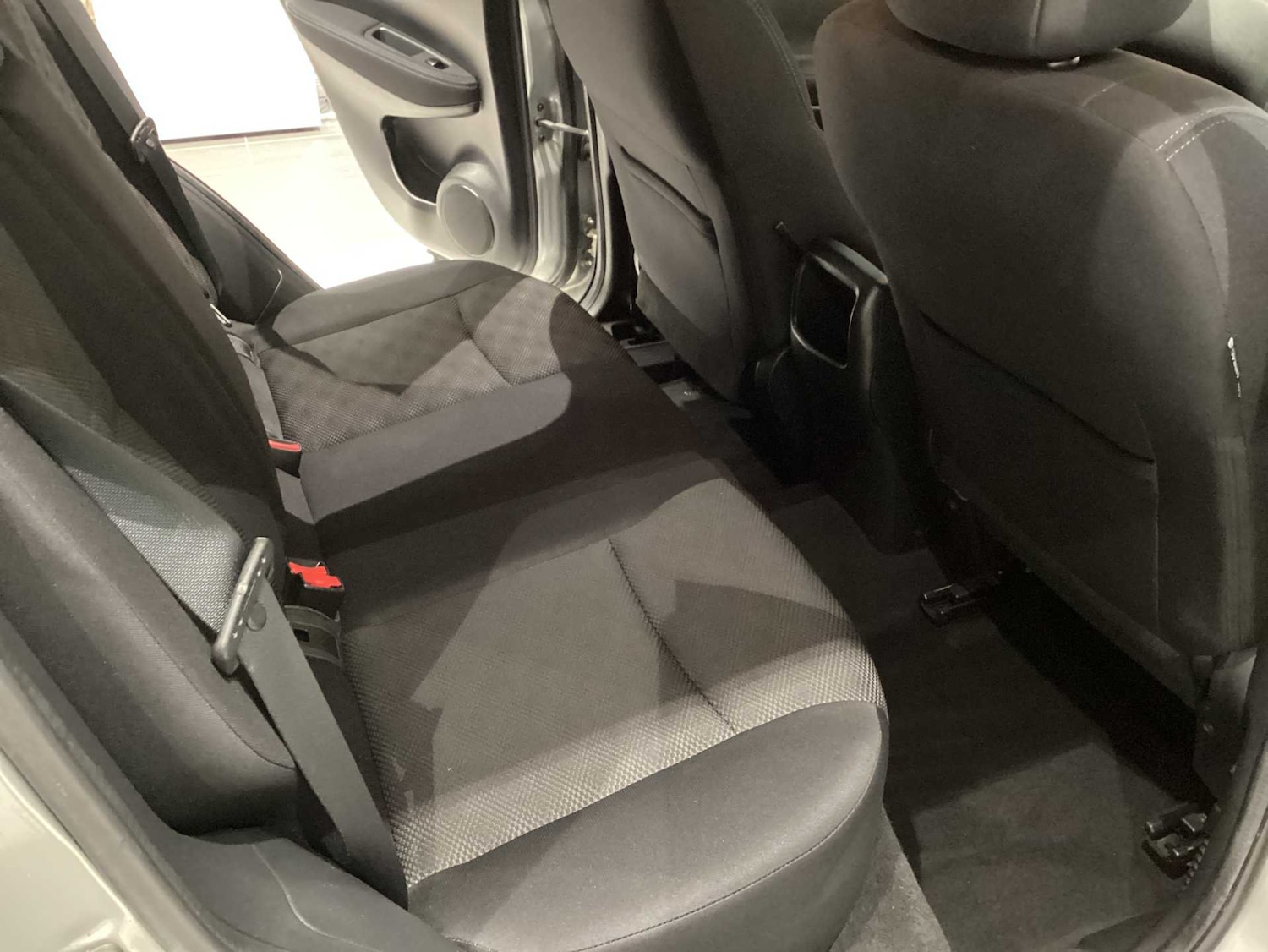 Used Nissan Qashqai 2017 for sale - 76830672: Photo 15