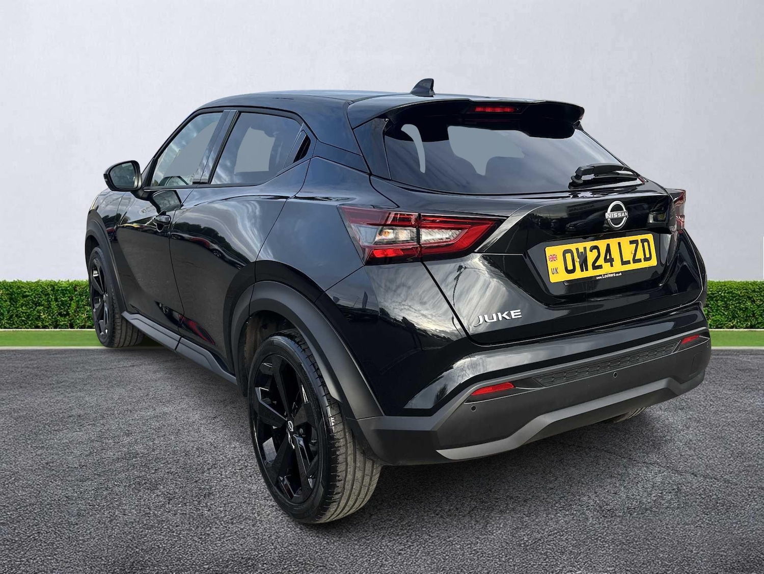Used Nissan Juke 2024 for sale - 76089165: Photo 2