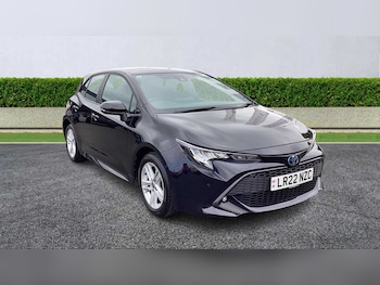 2022 - 1.8 Vvt-I Hybrid Icon Tech 5Dr Cvt