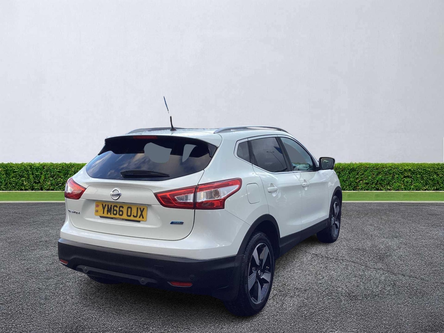 Used Nissan Qashqai 2016 for sale - 76982899: Photo 17