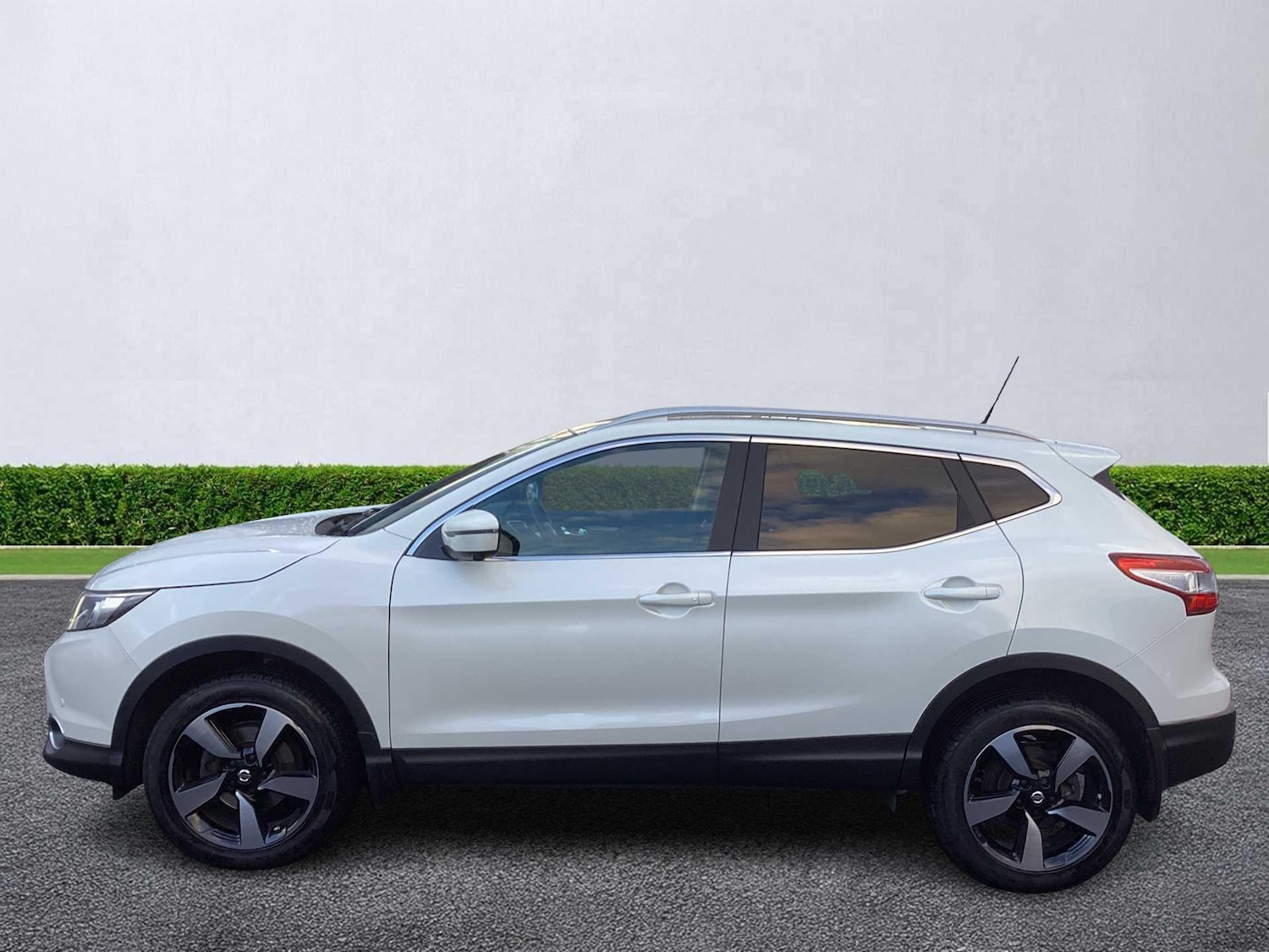 Used Nissan Qashqai 2016 for sale - 76982899: Photo 18