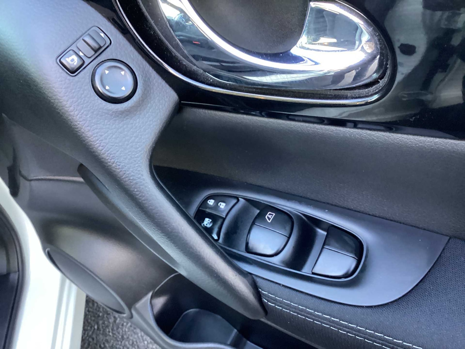 Used Nissan Qashqai 2016 for sale - 76982899: Photo 20