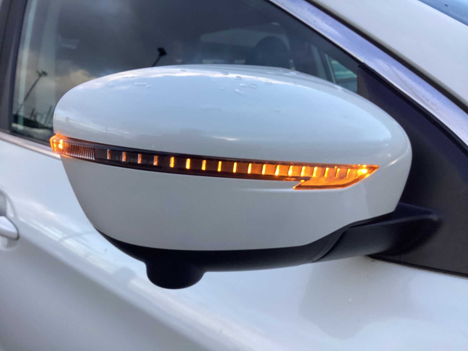 Used Nissan Qashqai 2016 for sale - 76982899: Photo 30