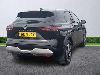 Used Nissan Qashqai 2021 for sale - 76157266: Photo 2
