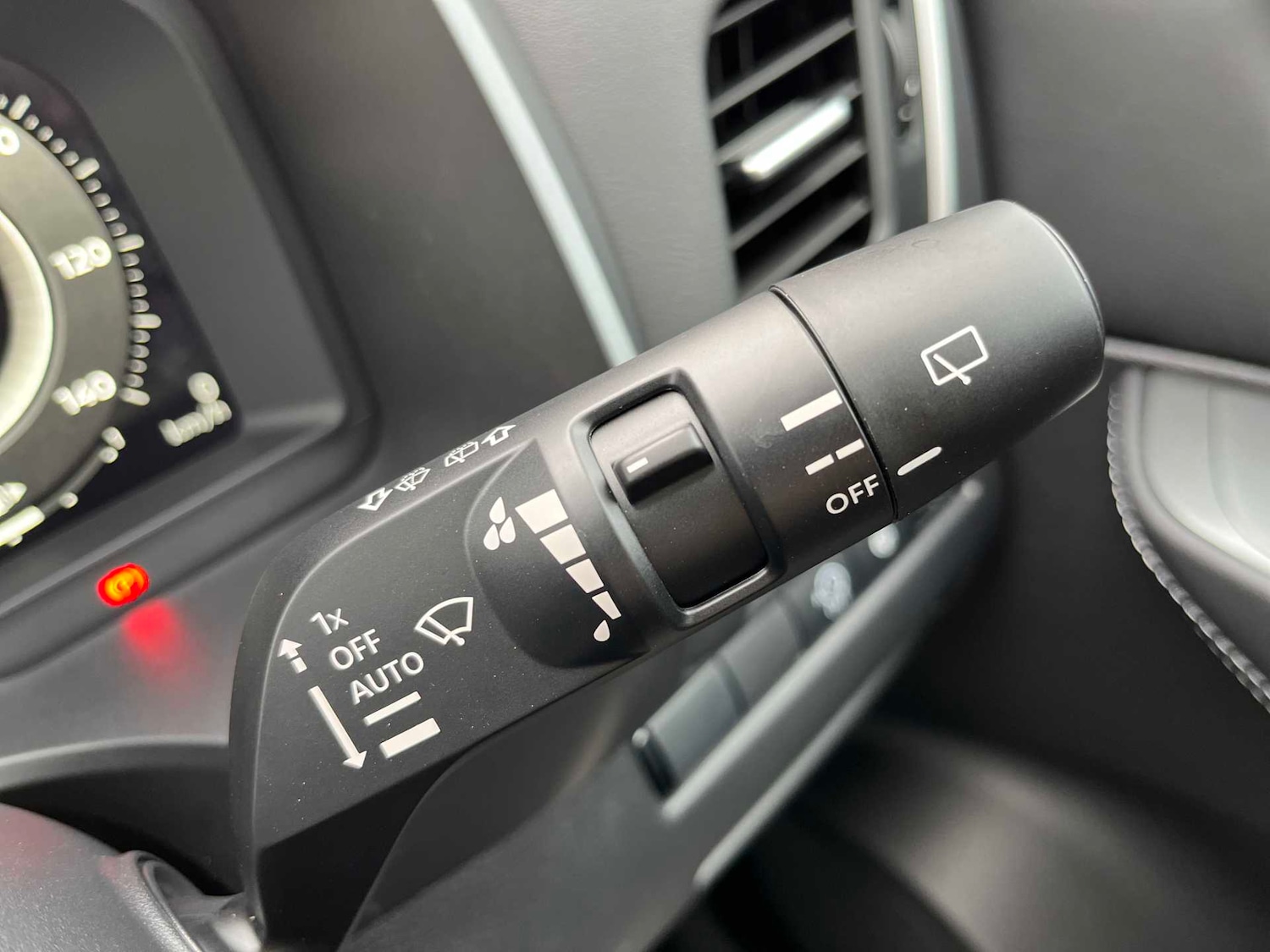 Used Nissan Qashqai 2025 for sale - 76599395: Photo 25