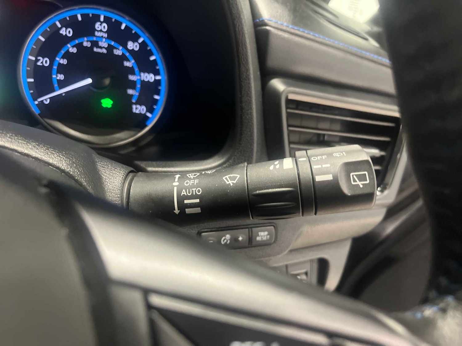 Used Nissan Leaf 2023 for sale - 77635491: Photo 25