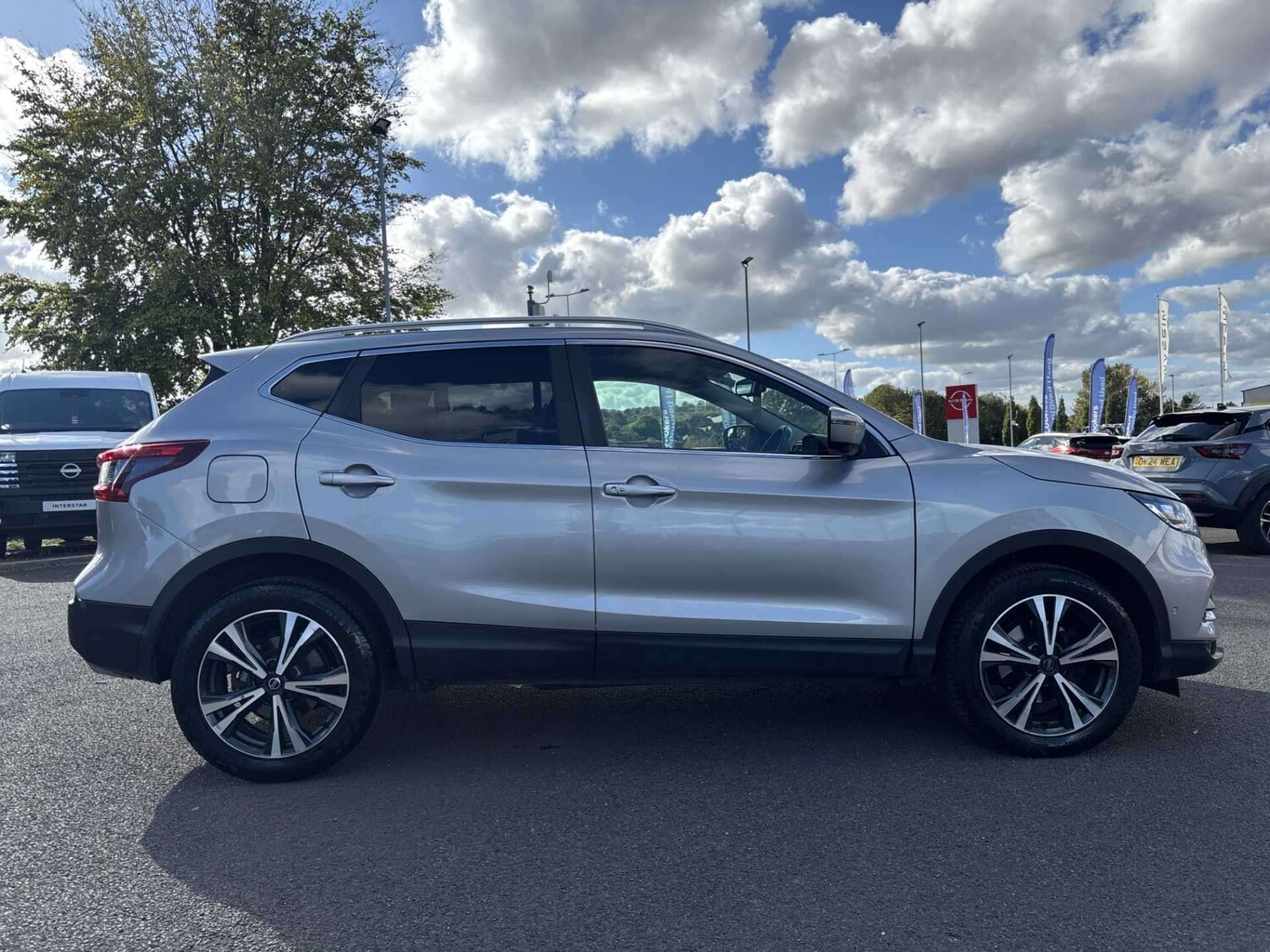 Used Nissan Qashqai 2019 for sale - 76232752: Photo 4