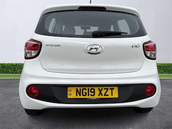 Used Hyundai i10 2019 for sale - 79439094: Photo