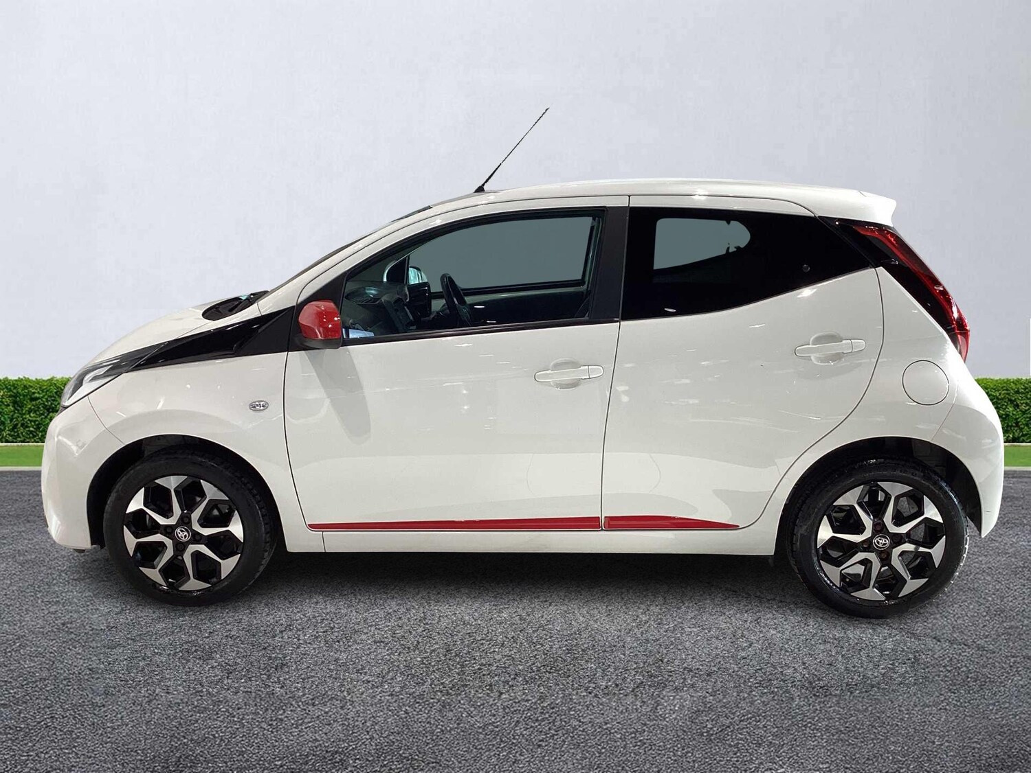 Used Toyota AYGO 2021 for sale - 76749003: Photo 18