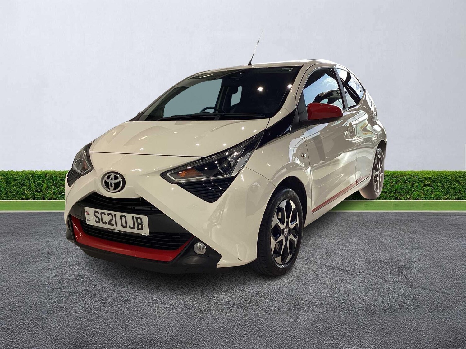 Used Toyota AYGO 2021 for sale - 76749003: Photo 19