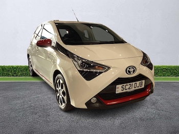 Used Toyota AYGO 2021 for sale - 76749003: Photo