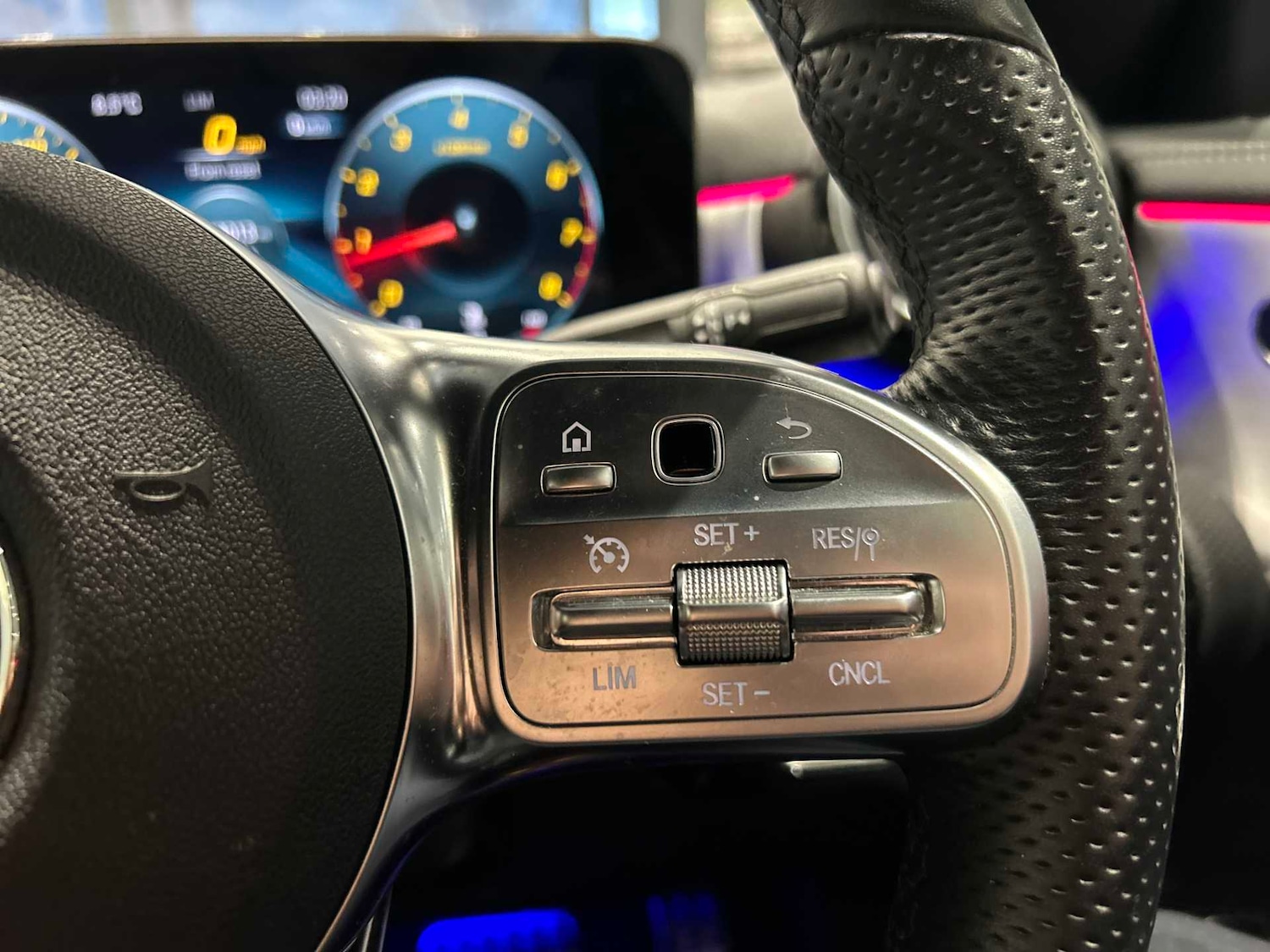 Used Mercedes-Benz CLA 2020 for sale - 76693419: Photo 23