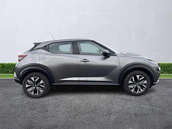 Used Nissan Juke 2021 for sale - 76170744: Photo 2