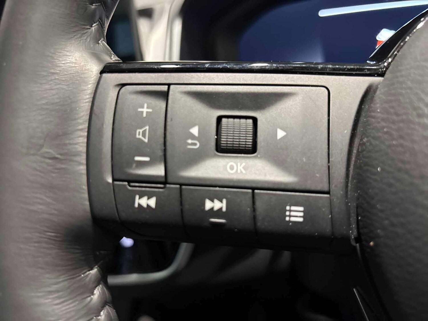 Used Nissan Qashqai 2024 for sale - 77489394: Photo 24