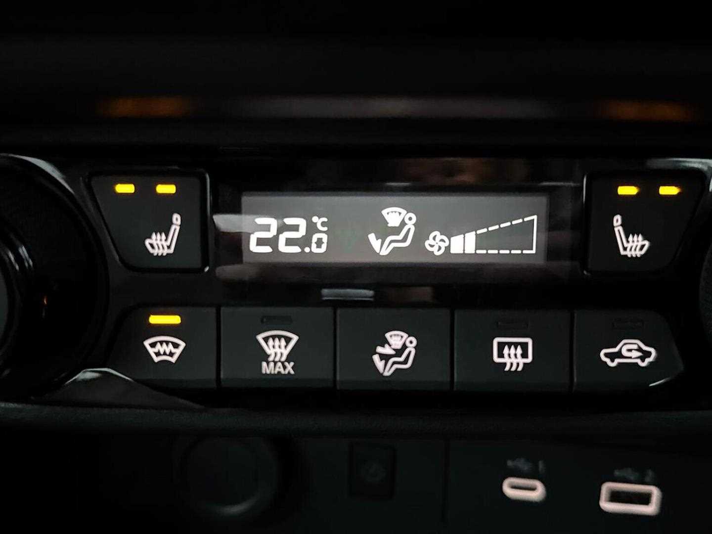 Used Nissan Juke 2024 for sale - 76531399: Photo 25