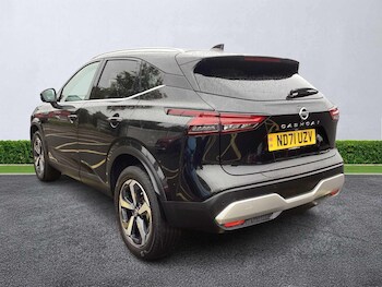 Used Nissan Qashqai 2021 for sale - 76171538: Photo 2