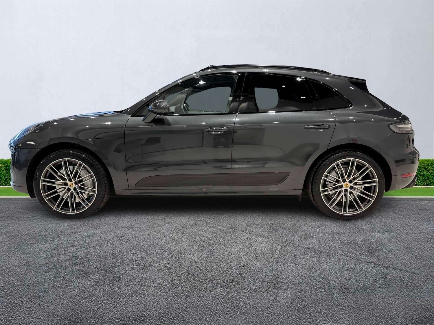 Used Porsche Macan 2020 for sale - 76809431: Photo 18