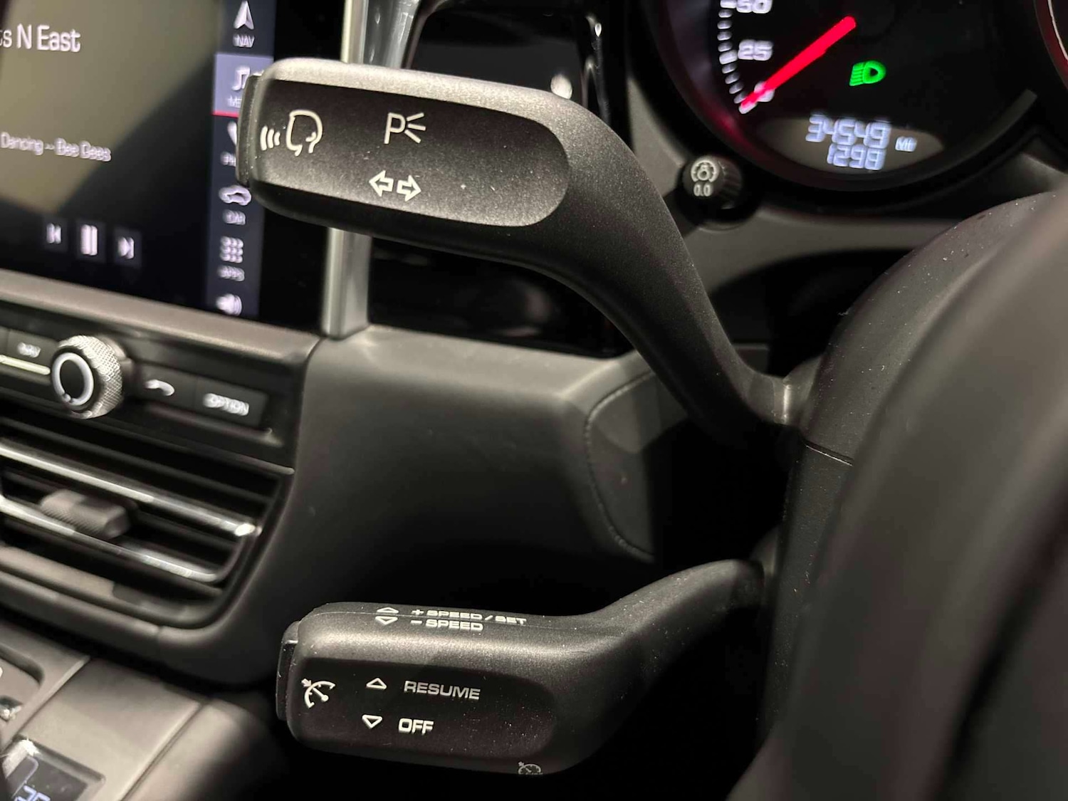 Used Porsche Macan 2020 for sale - 76809431: Photo 26