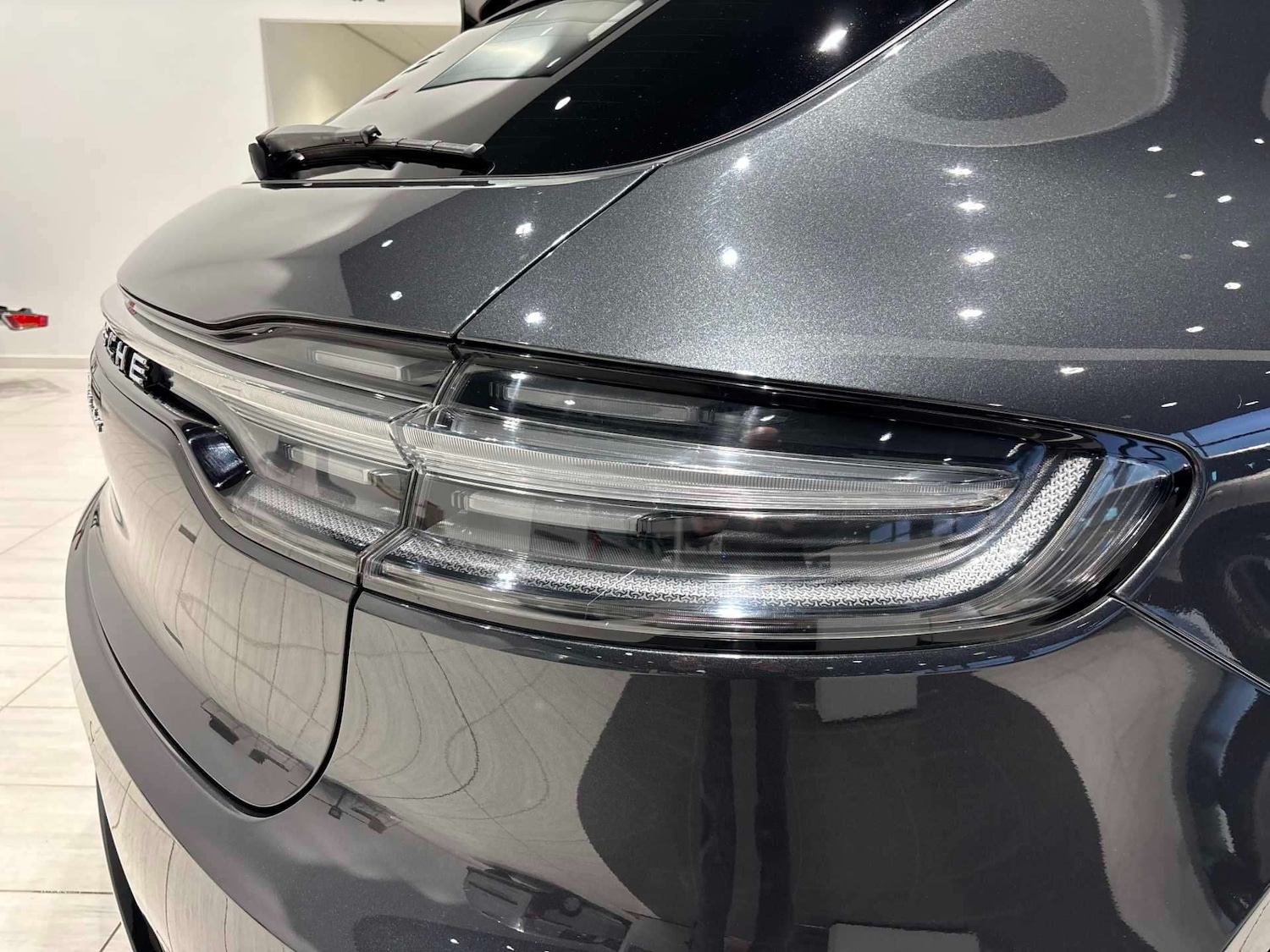 Used Porsche Macan 2020 for sale - 76809431: Photo 28