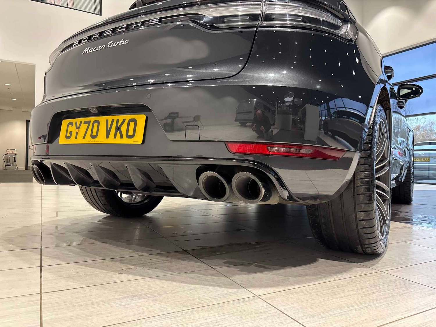 Used Porsche Macan 2020 for sale - 76809431: Photo 33