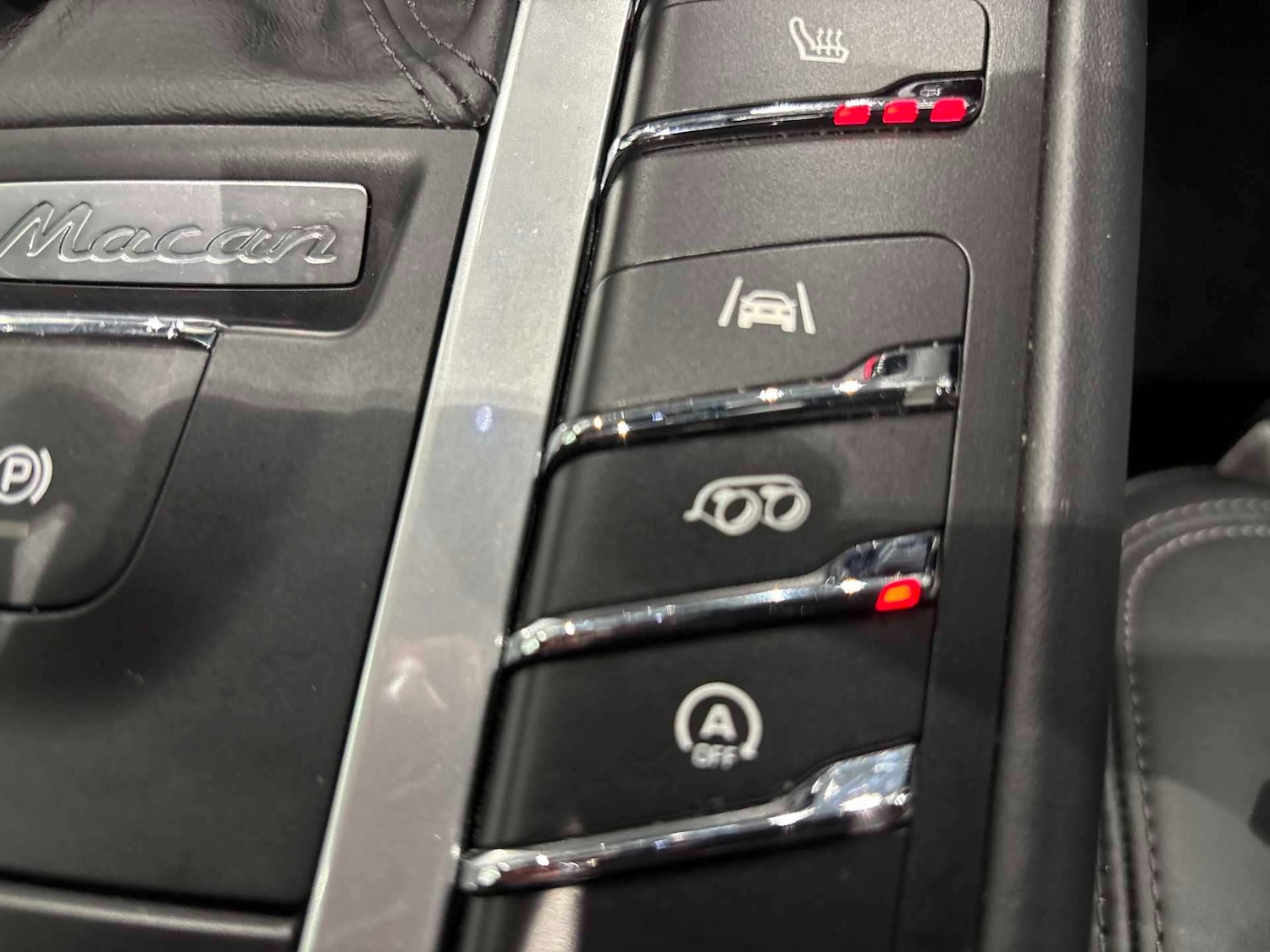 Used Porsche Macan 2020 for sale - 76809431: Photo 40