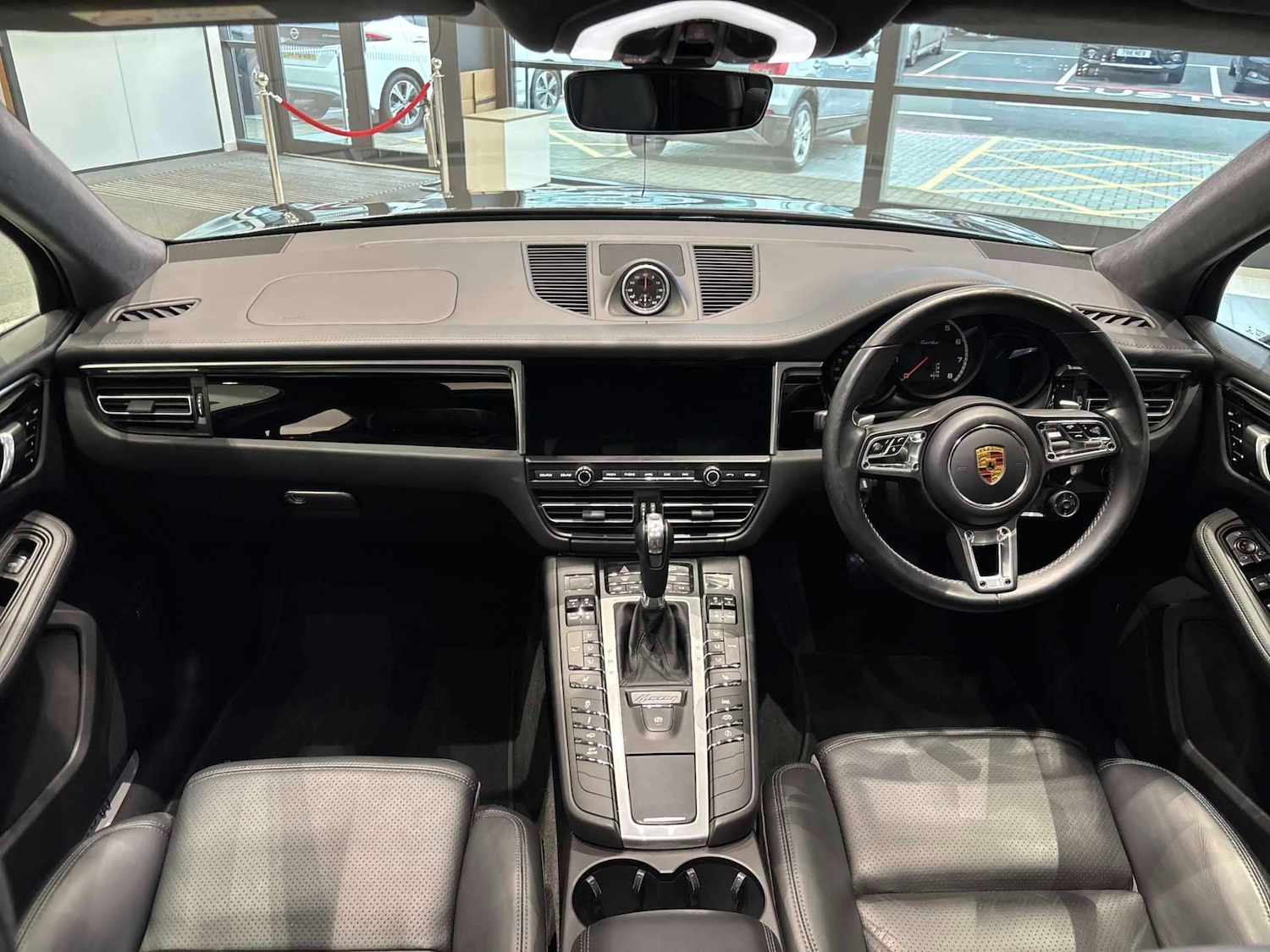 Used Porsche Macan 2020 for sale - 76809431: Photo 8