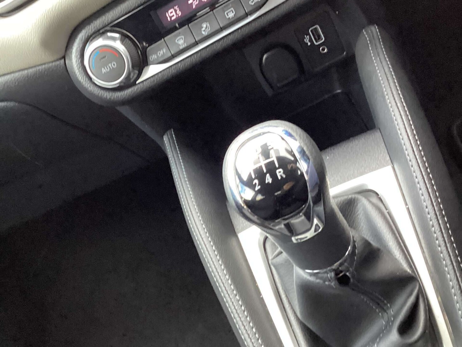 Used Nissan Micra 2022 for sale - 76287318: Photo 12