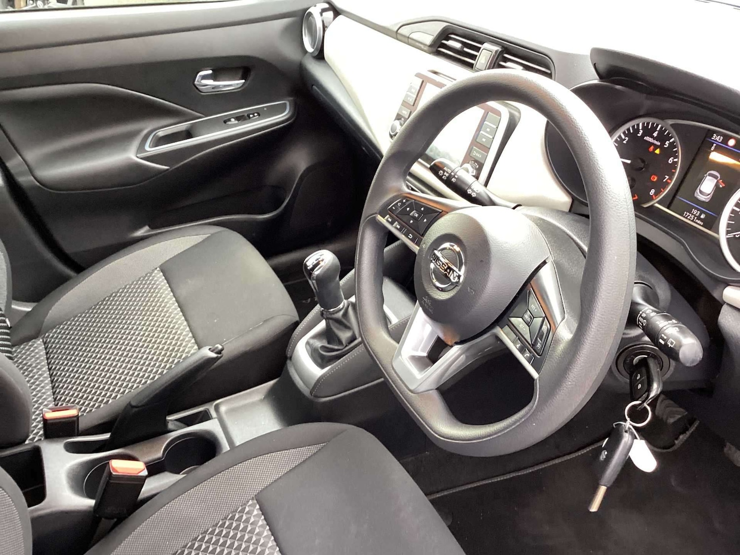 Used Nissan Micra 2022 for sale - 76287318: Photo 14