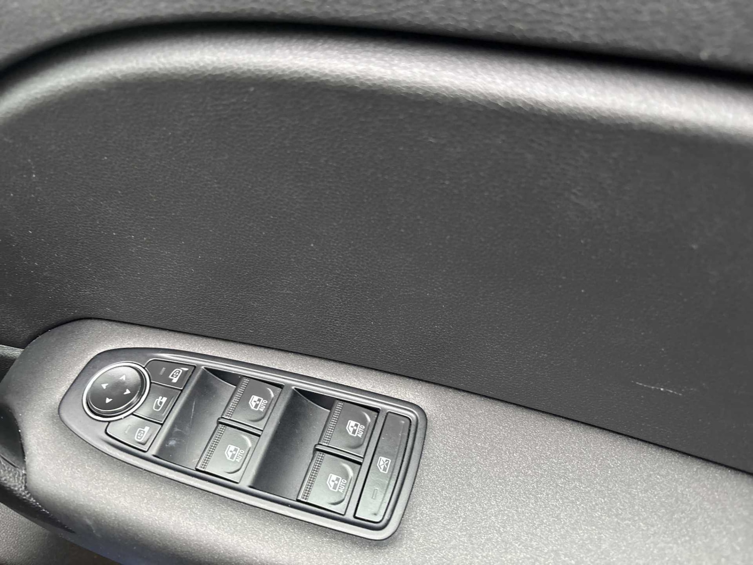 Used Renault Captur 2020 for sale - 76268391: Photo 20