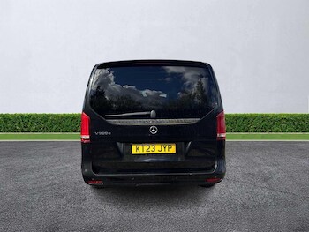 Used Mercedes-Benz V-Class 2023 for sale - 77488744: Photo