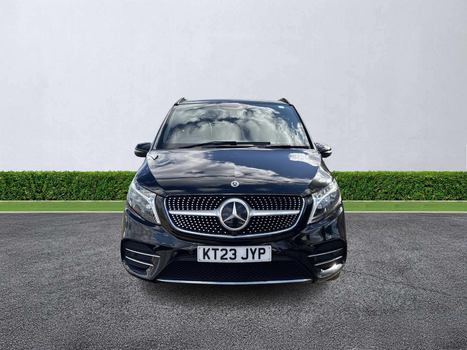 Used Mercedes-Benz V-Class 2023 for sale - 77488744: Photo 5