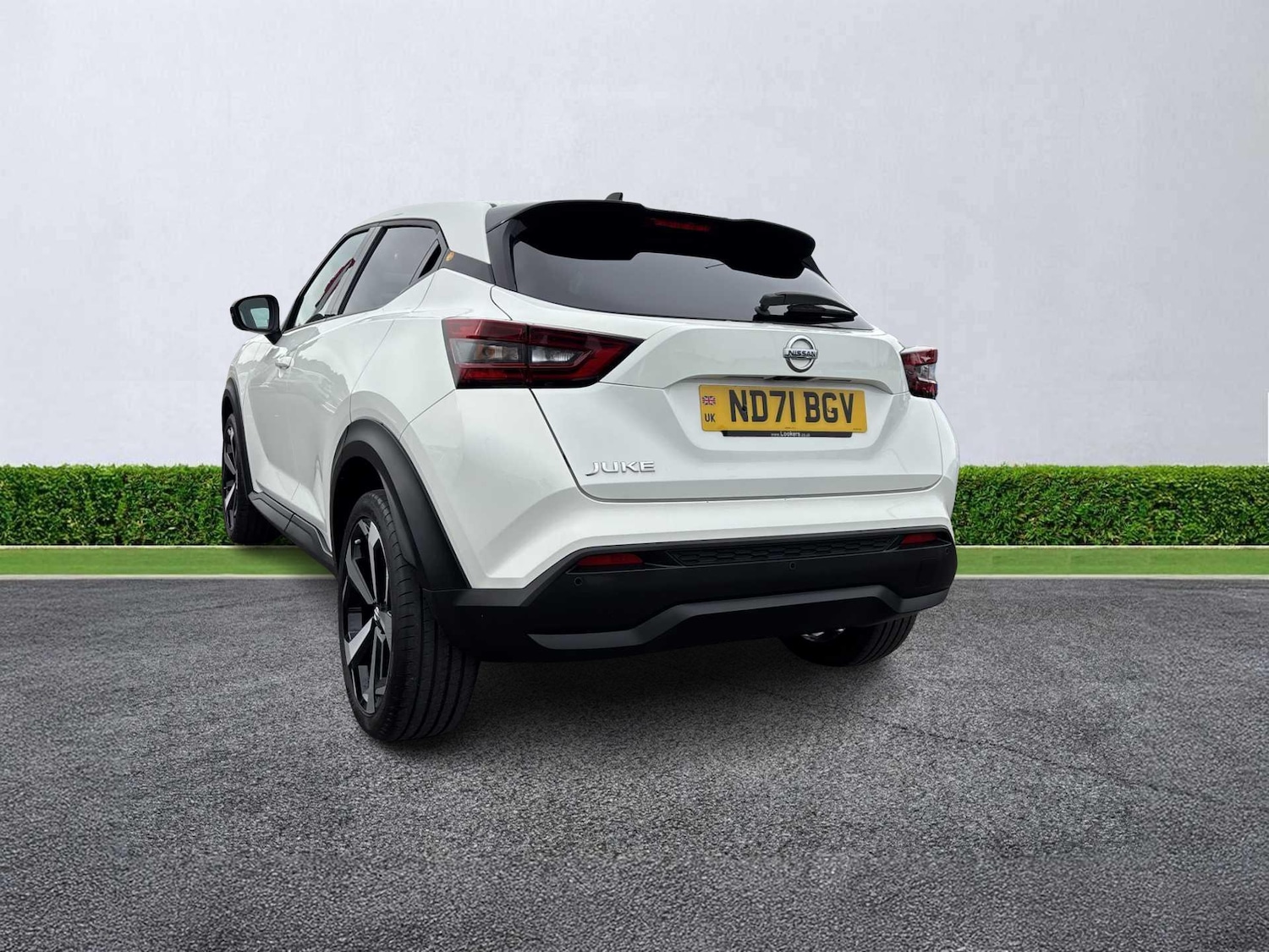 Used Nissan Juke 2021 for sale - 76611618: Photo 2