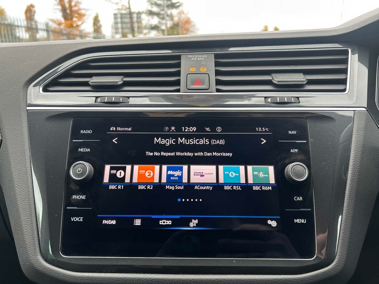 Used Volkswagen Tiguan 2023 for sale - 76450599: Photo 10