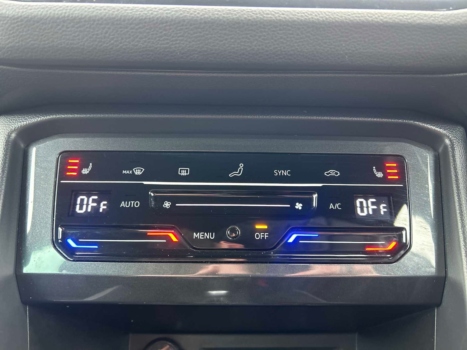 Used Volkswagen Tiguan 2023 for sale - 76450599: Photo 11