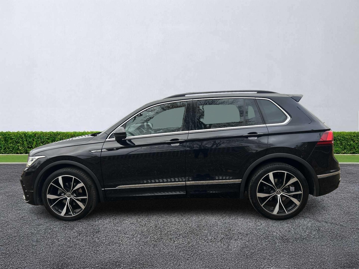 Used Volkswagen Tiguan 2023 for sale - 76450599: Photo 18