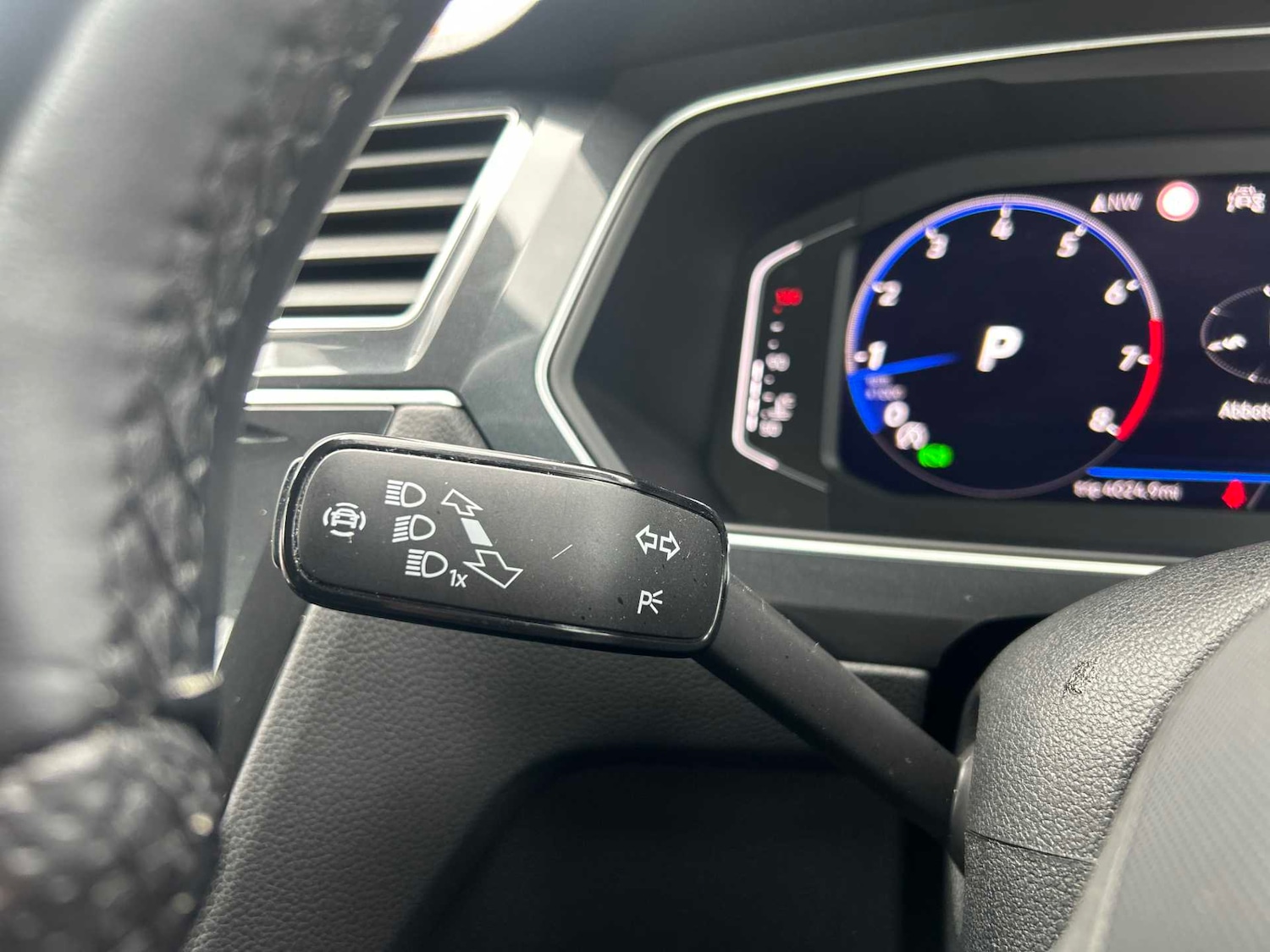 Used Volkswagen Tiguan 2023 for sale - 76450599: Photo 26