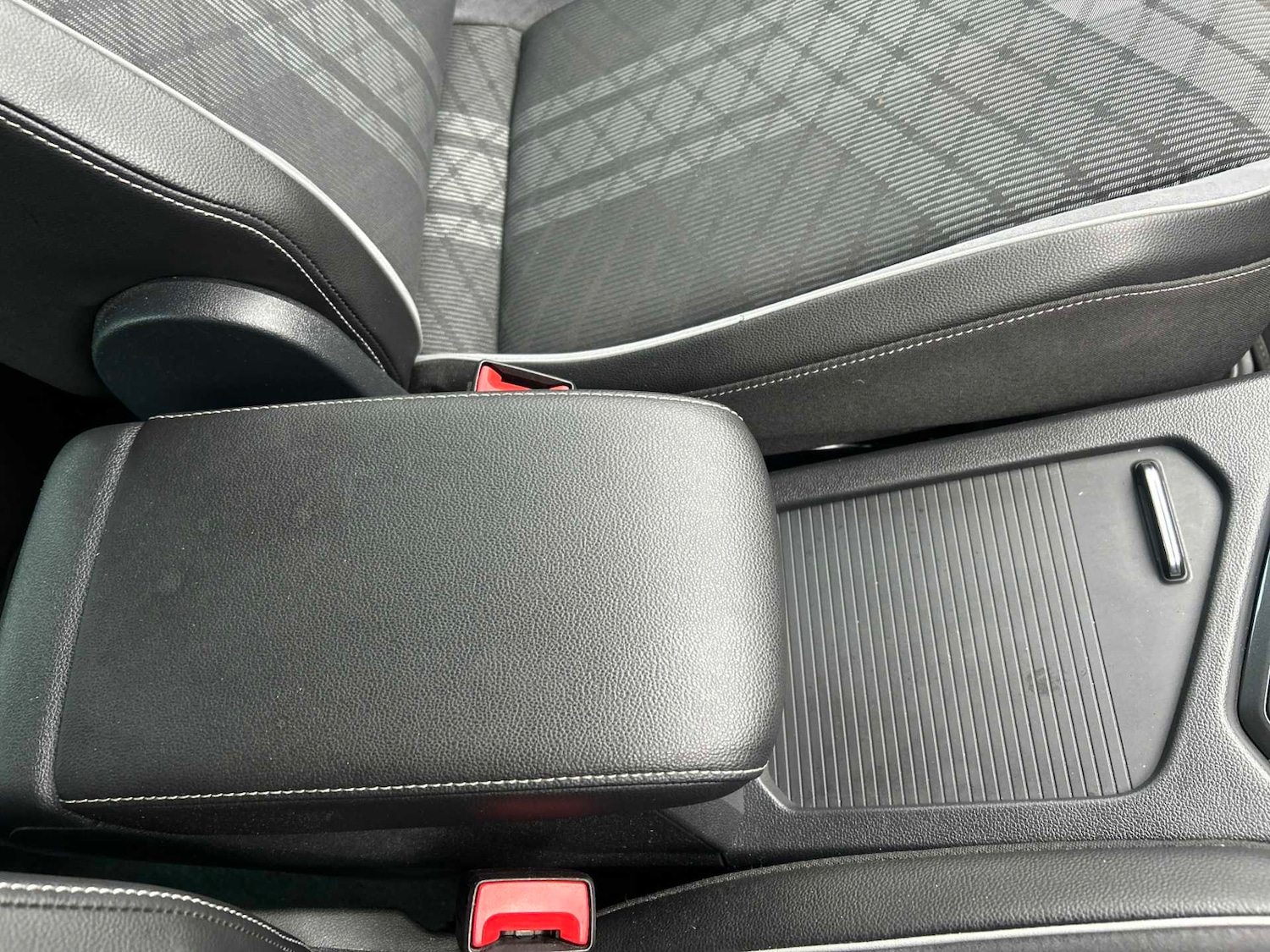 Used Volkswagen Tiguan 2023 for sale - 76450599: Photo 29