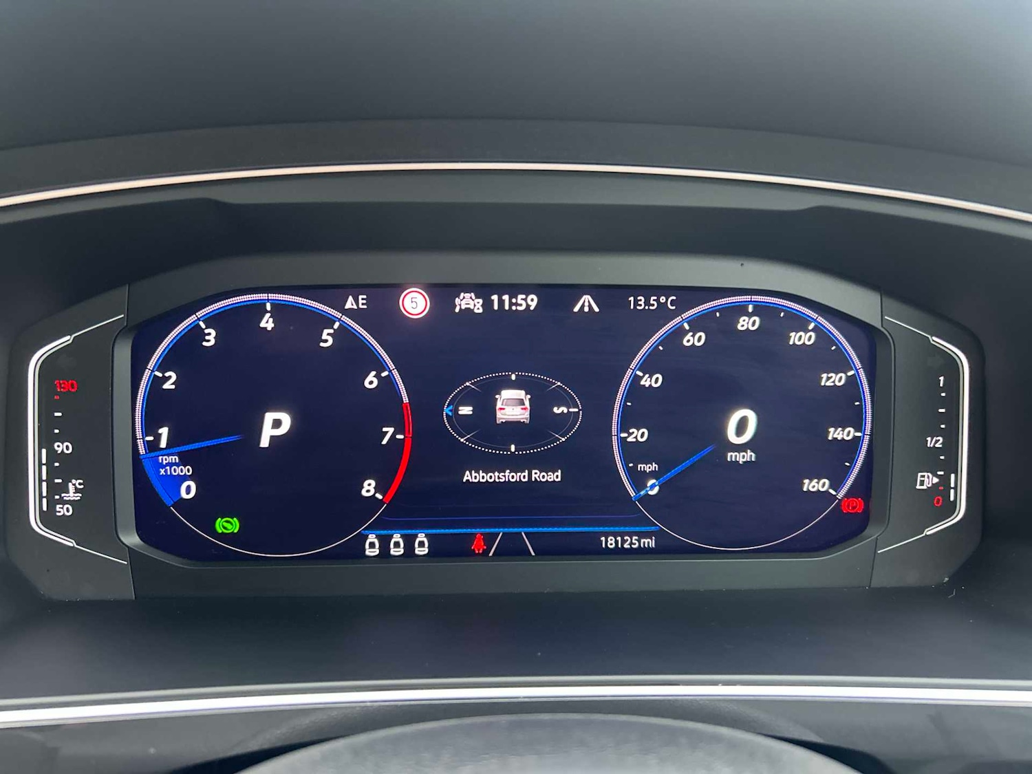 Used Volkswagen Tiguan 2023 for sale - 76450599: Photo 9