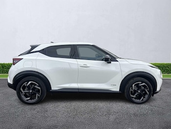 Used Nissan Juke 2023 for sale - 76444703: Photo