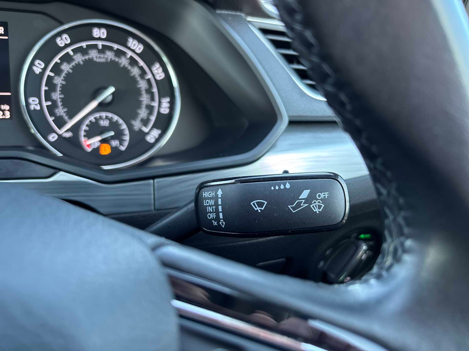 Used Skoda Superb 2020 for sale - 76402458: Photo 25