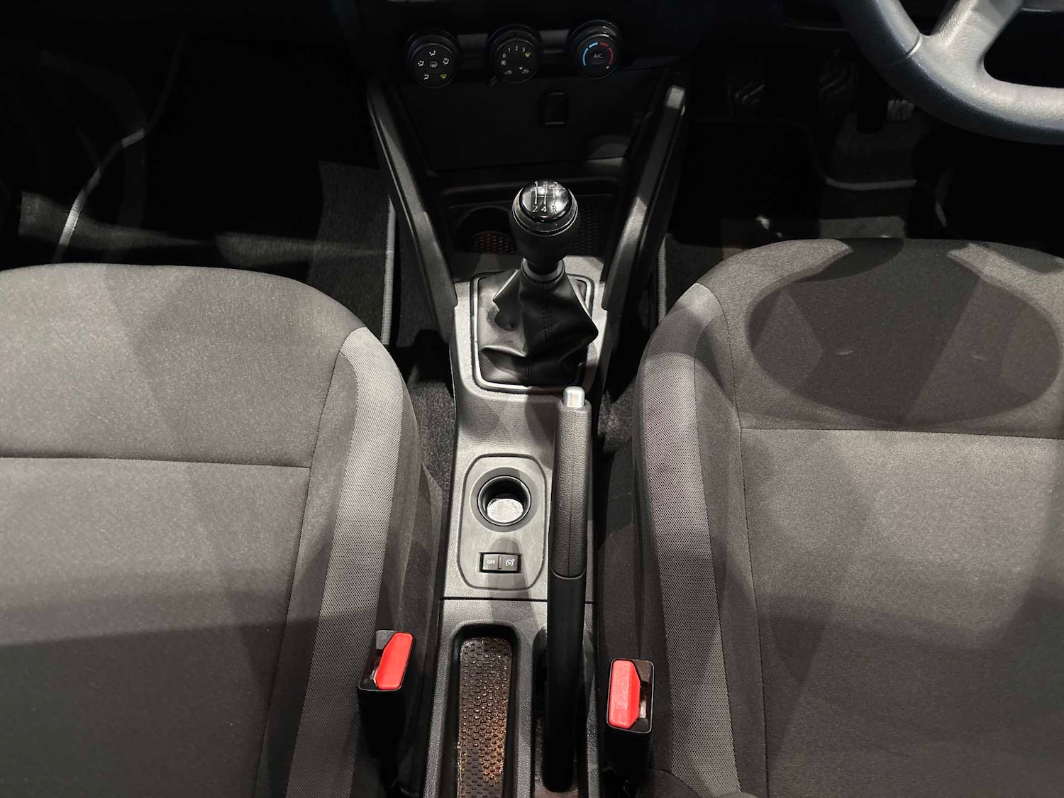 Used Dacia Duster 2018 for sale - 77528912: Photo 12