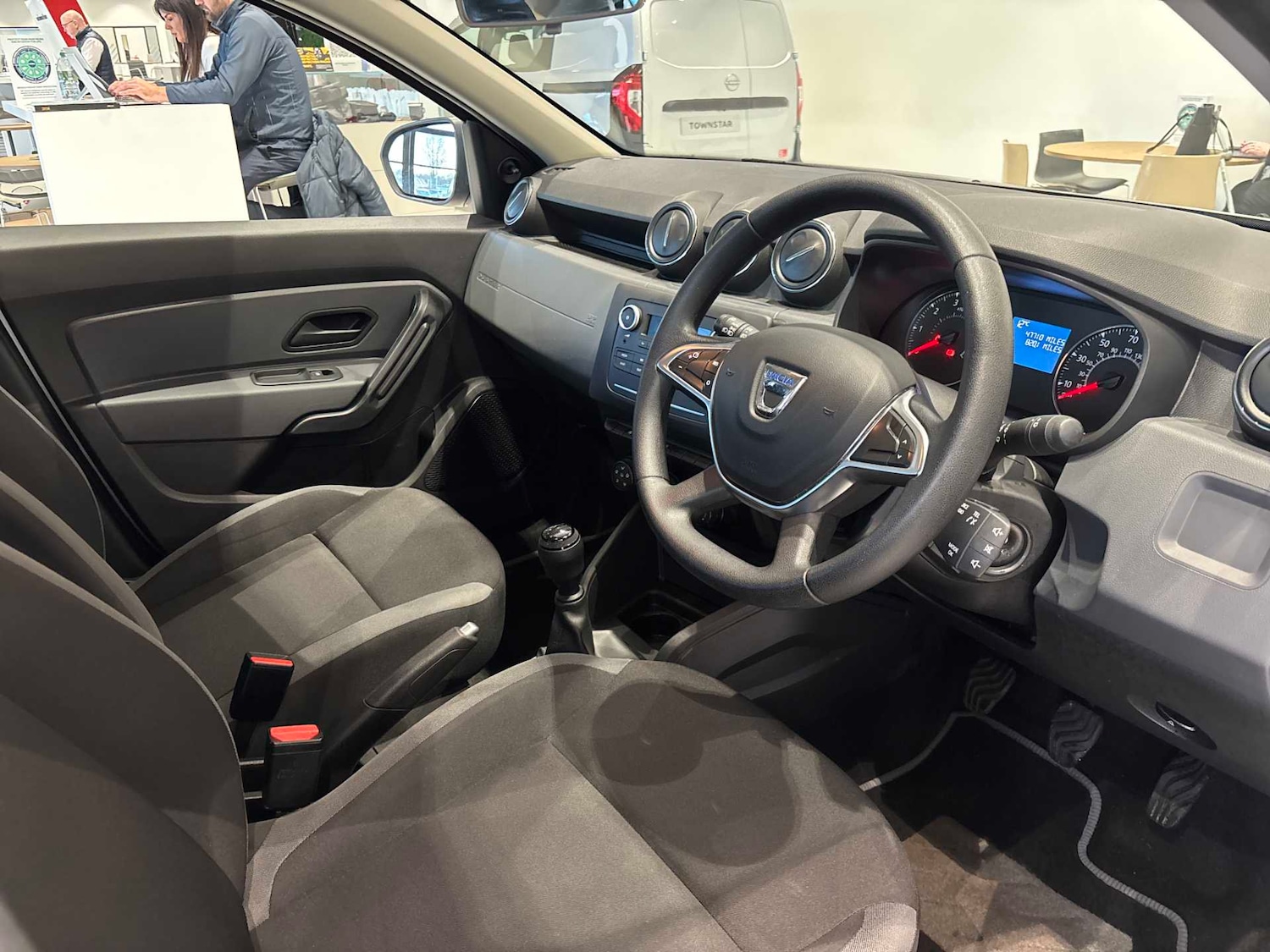 Used Dacia Duster 2018 for sale - 77528912: Photo 14