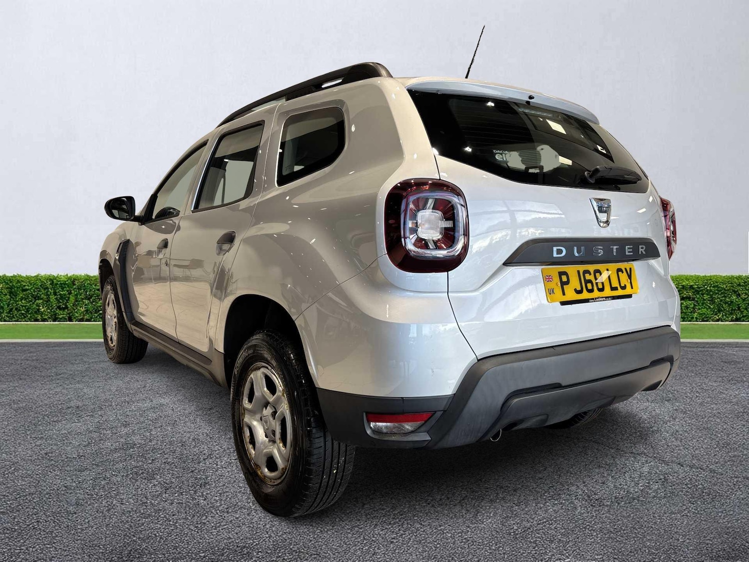 Used Dacia Duster 2018 for sale - 77528912: Photo 2