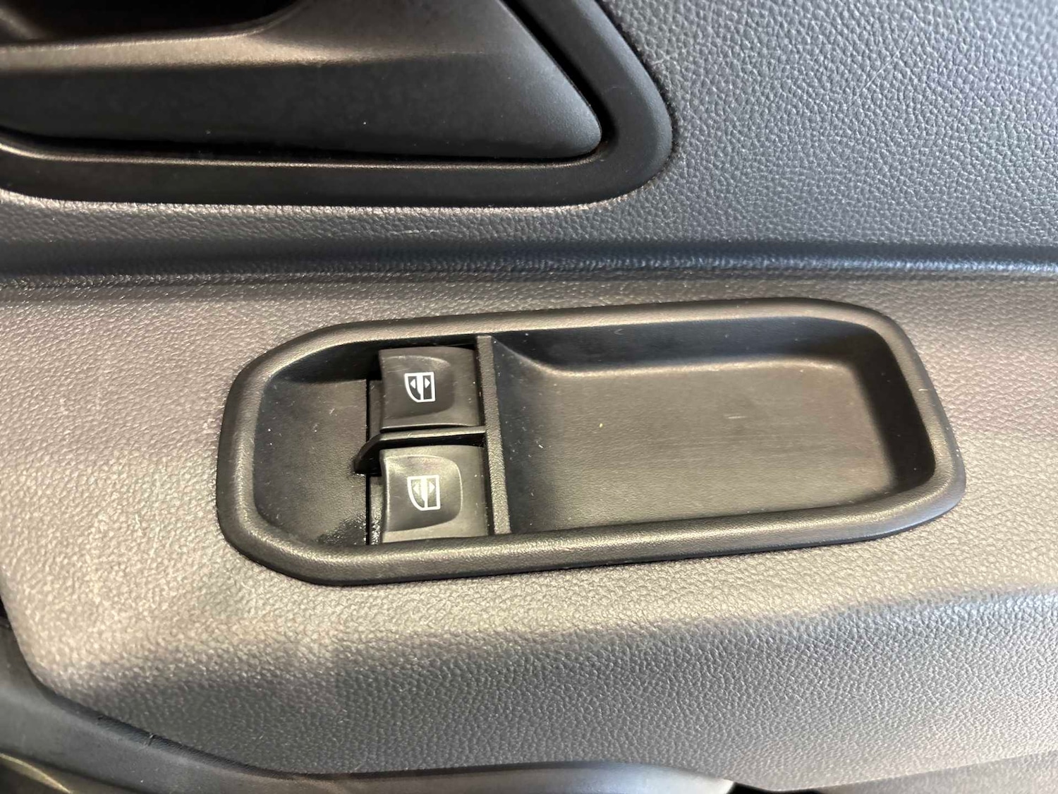 Used Dacia Duster 2018 for sale - 77528912: Photo 20