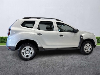 Used Dacia Duster 2018 for sale - 77528912: Photo