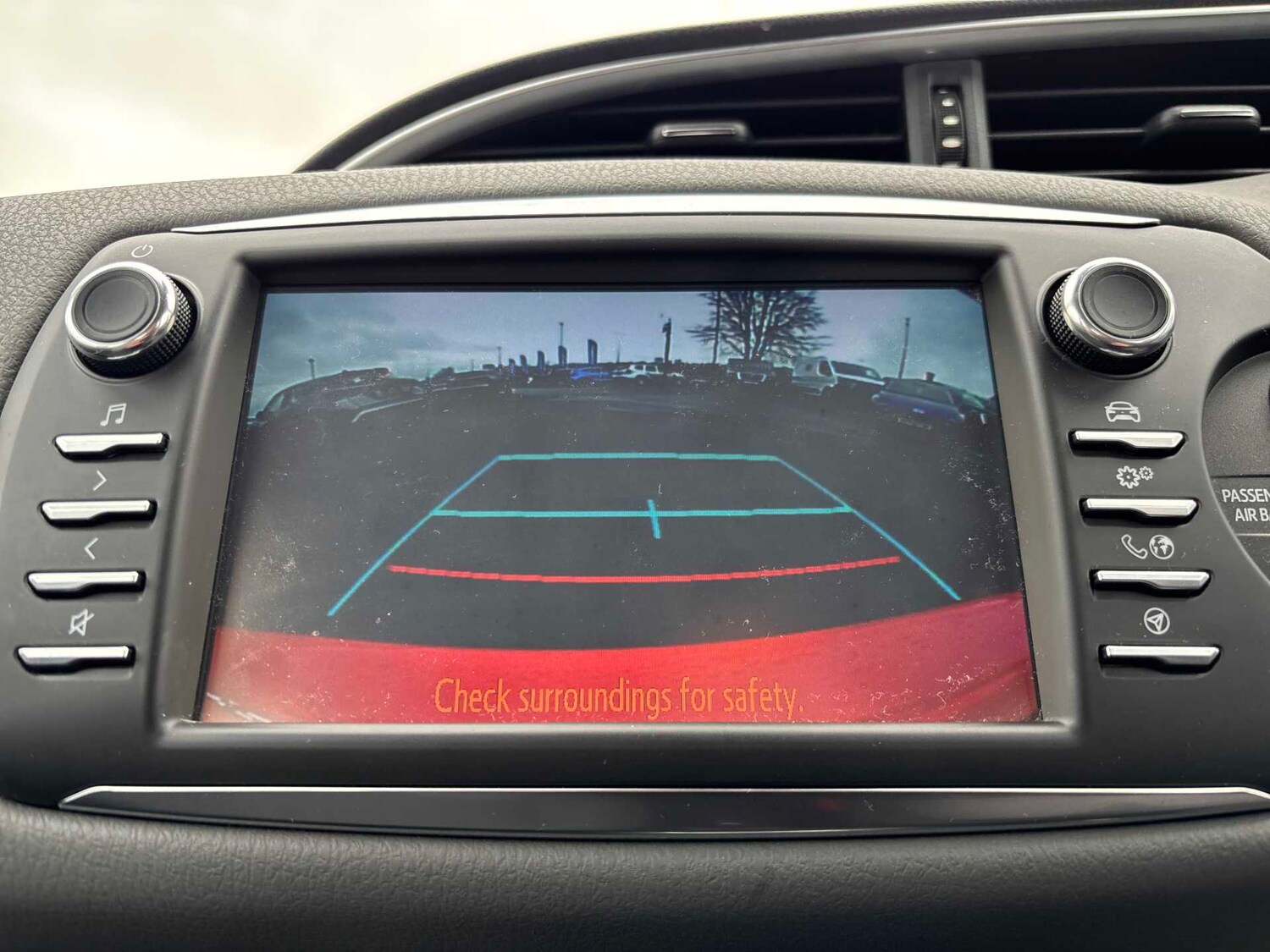 Used Toyota Yaris 2019 for sale - 77676365: Photo 21