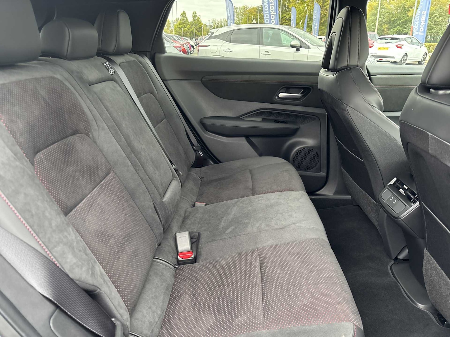 Used Nissan ARIYA 2025 for sale - 76127206: Photo 15